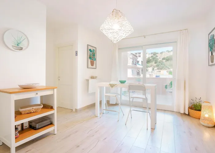 Domo House בית הארחה