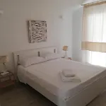 Domo House Pensjonat Villasimius