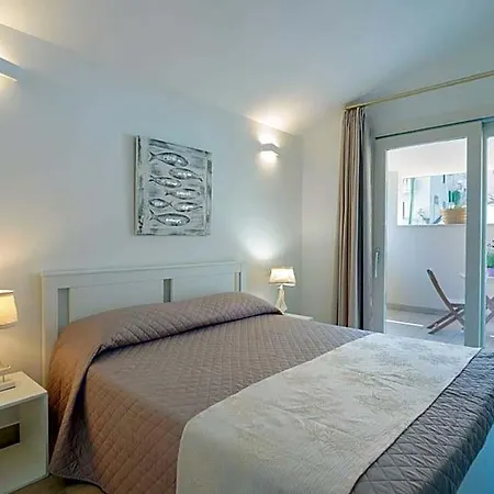 Domo House 维拉西米乌斯
